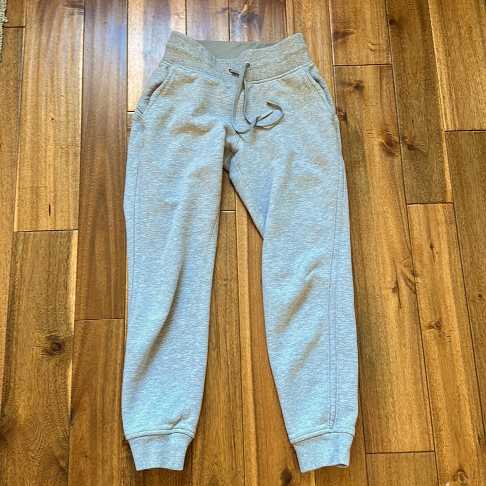 Lululemon gray sweatpants